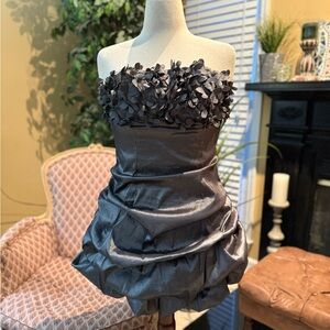 Forever 21 Metallic Gray Strapless Dress